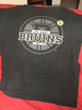 NHL Boston Bruins tshirt